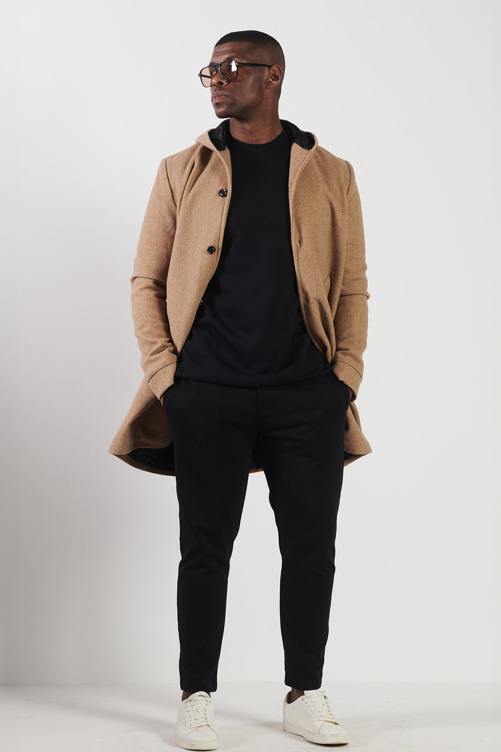 HOODED WOOL COAT