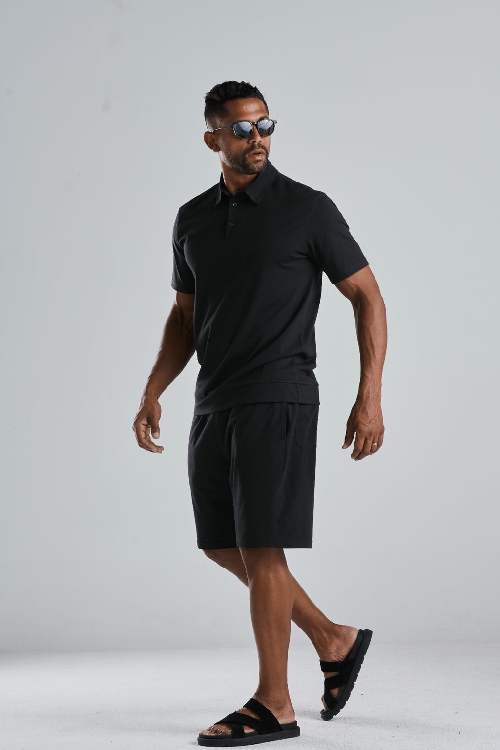 THE OFF-DUTY SET