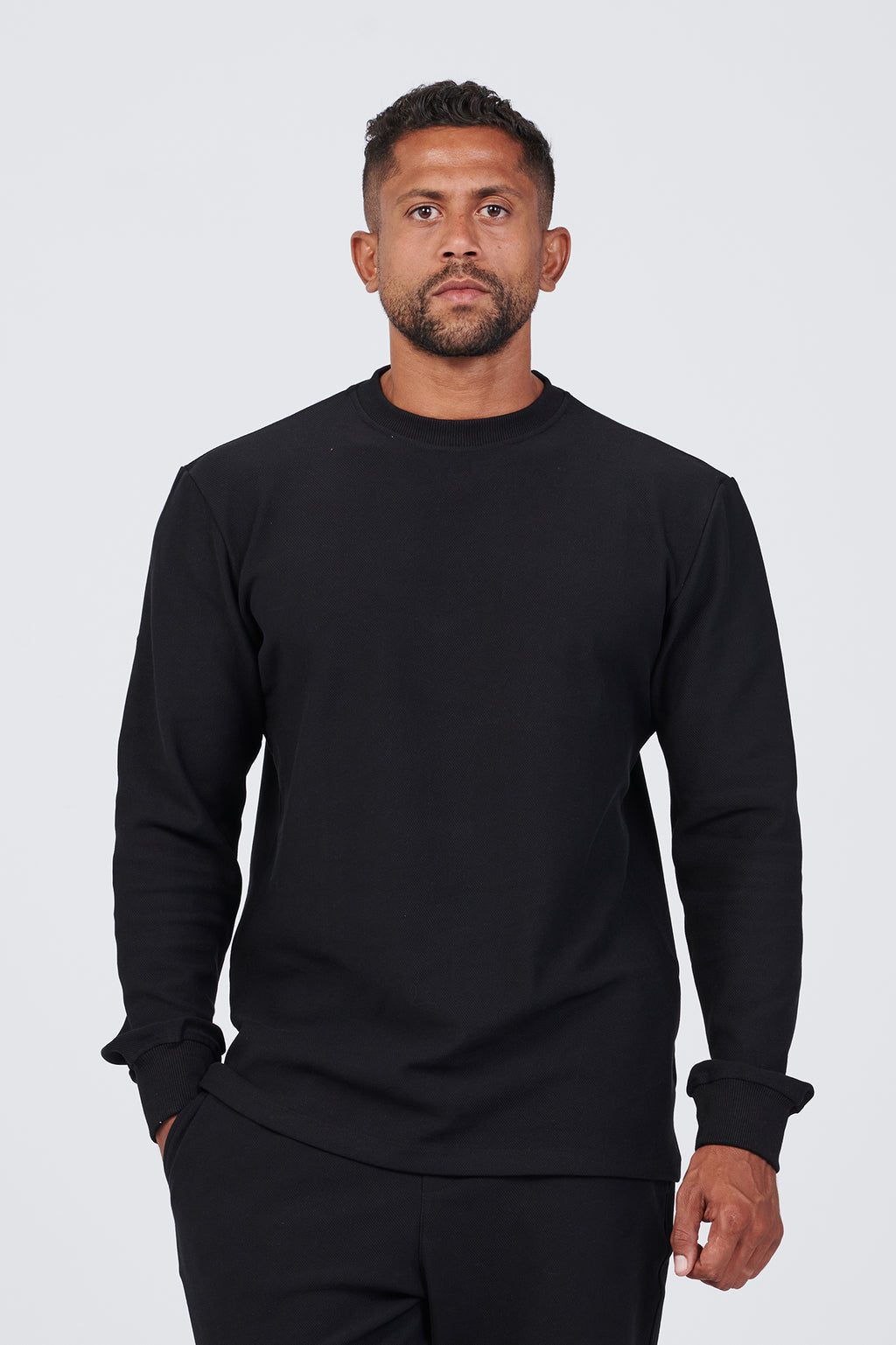 STANDARD CREWNECK