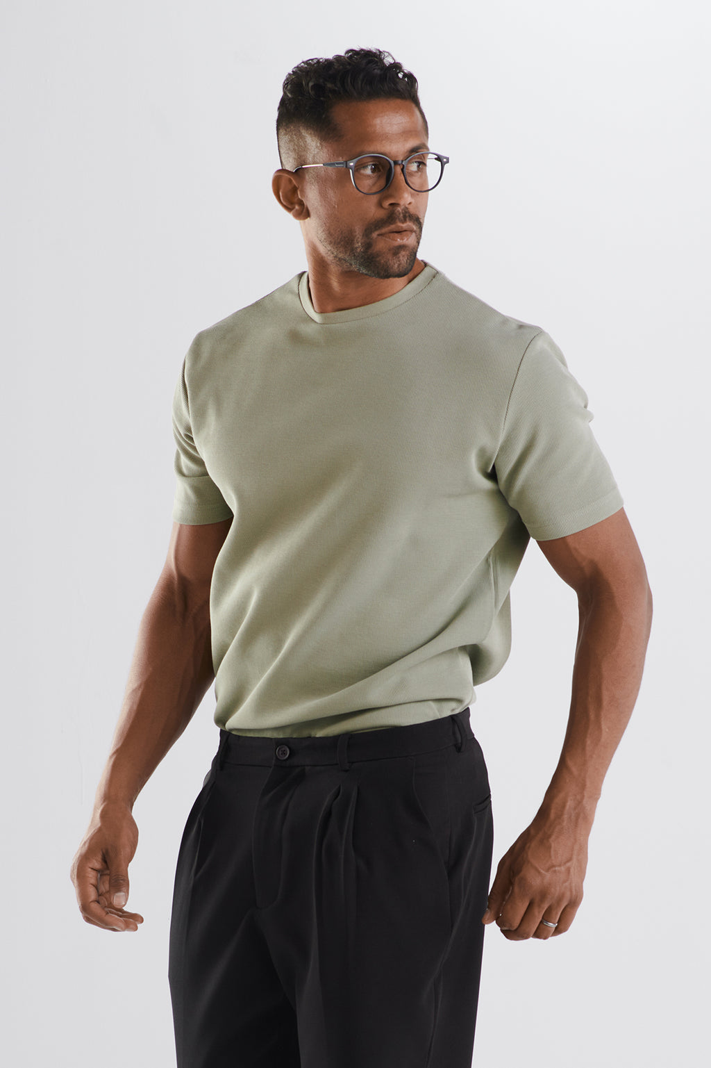 CREWNECK TEE