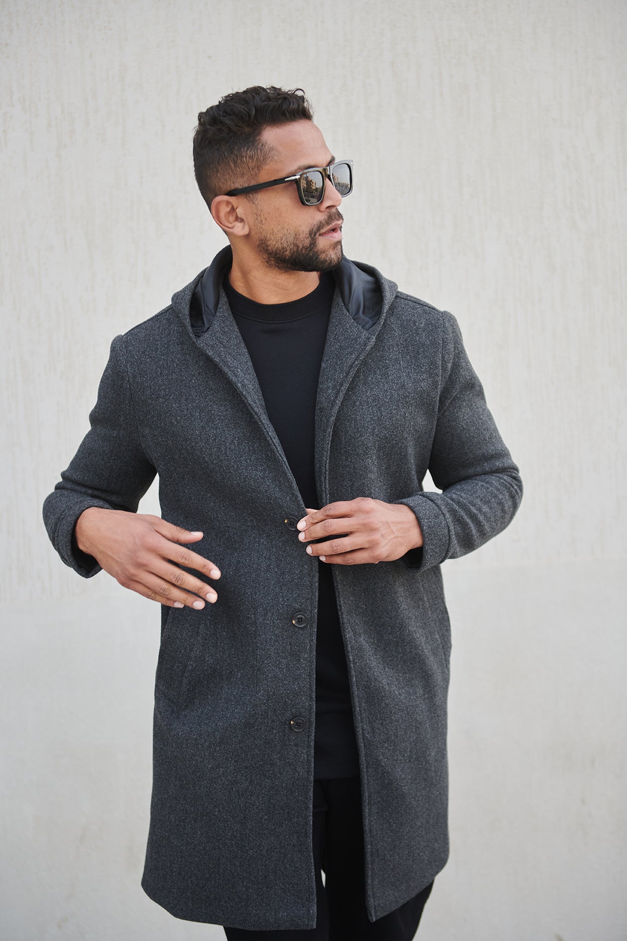 HOODED WOOL COAT