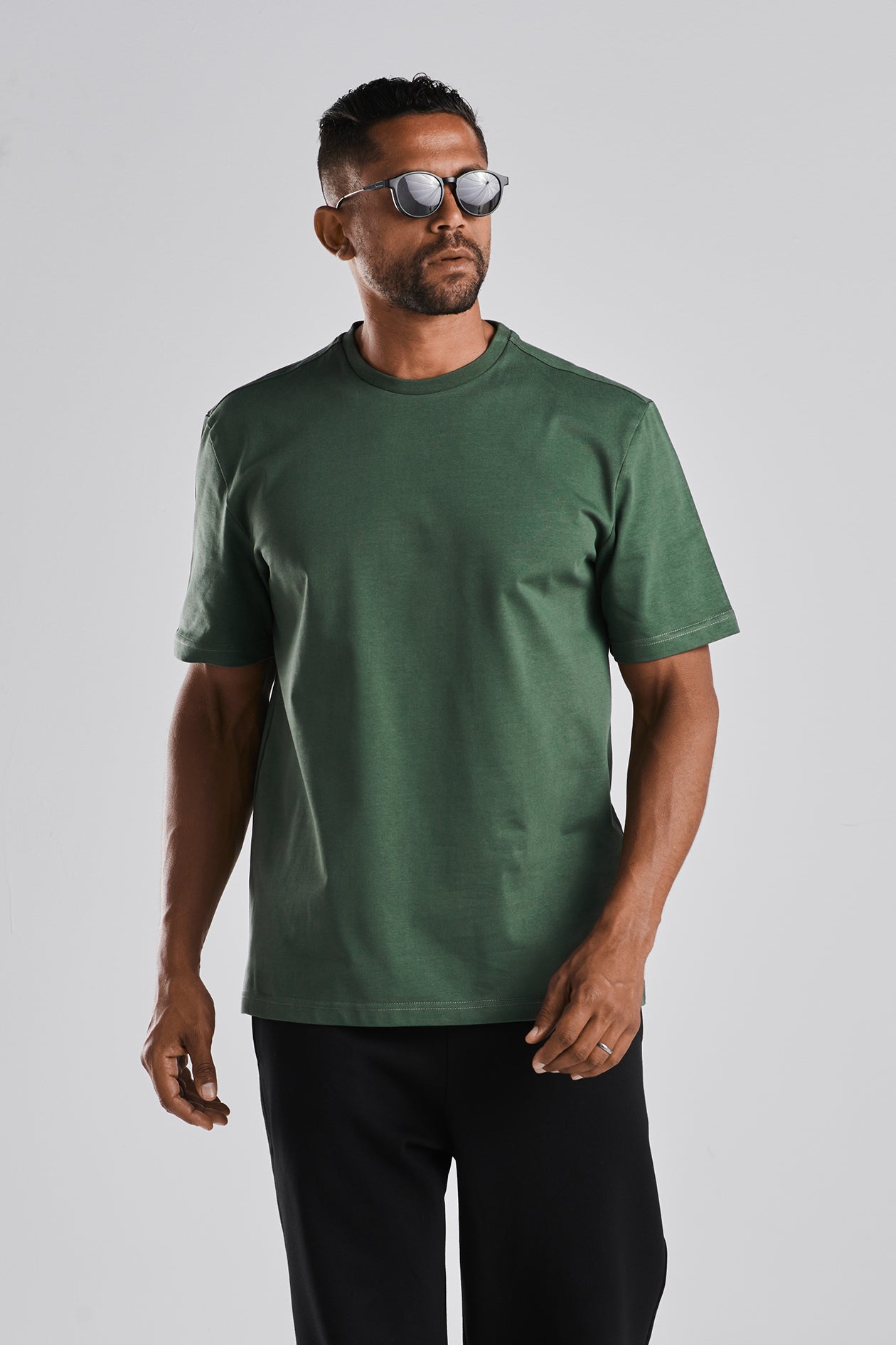 BASIC TEE