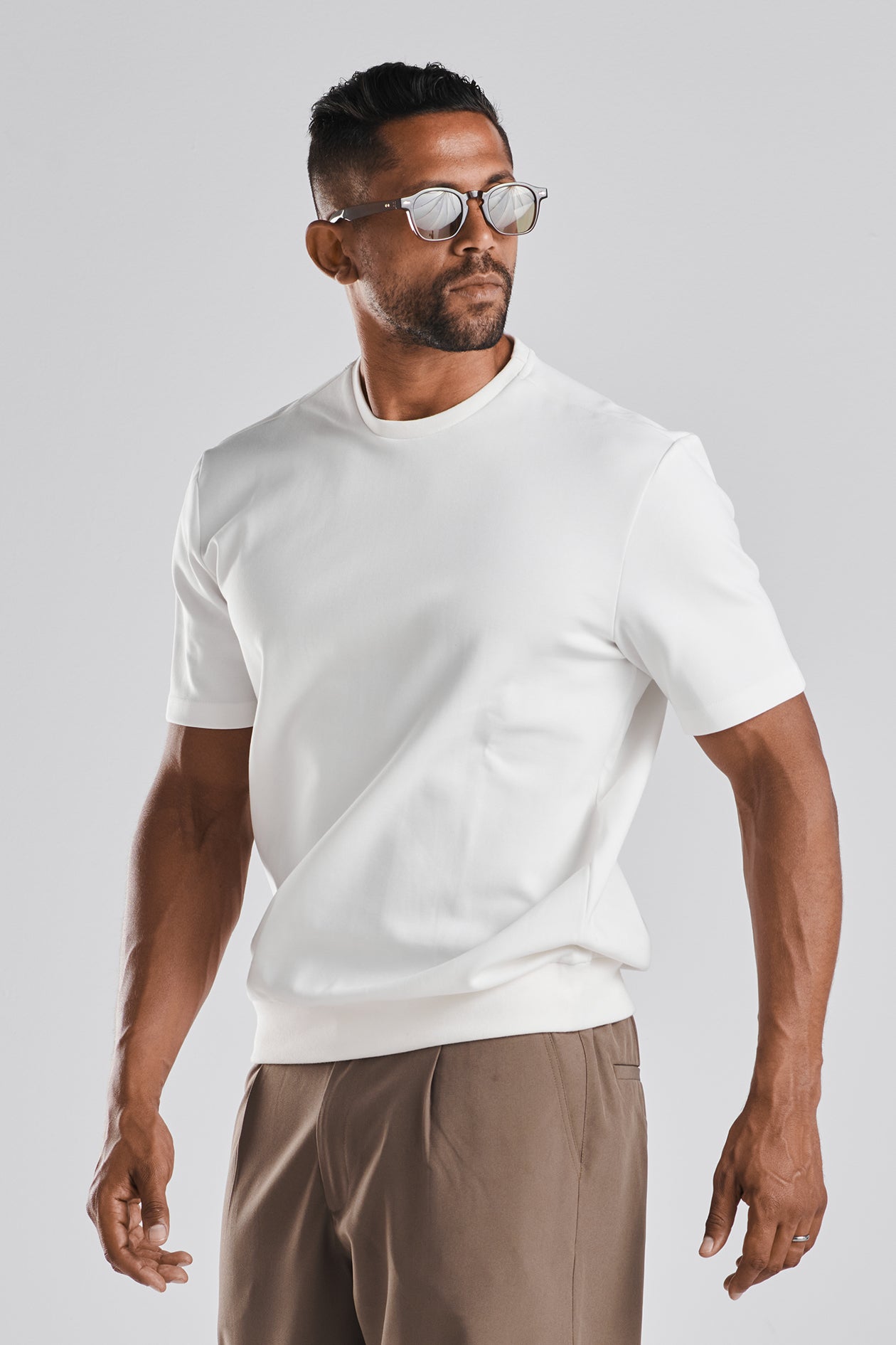 THE MODERN TAILORED TEE
