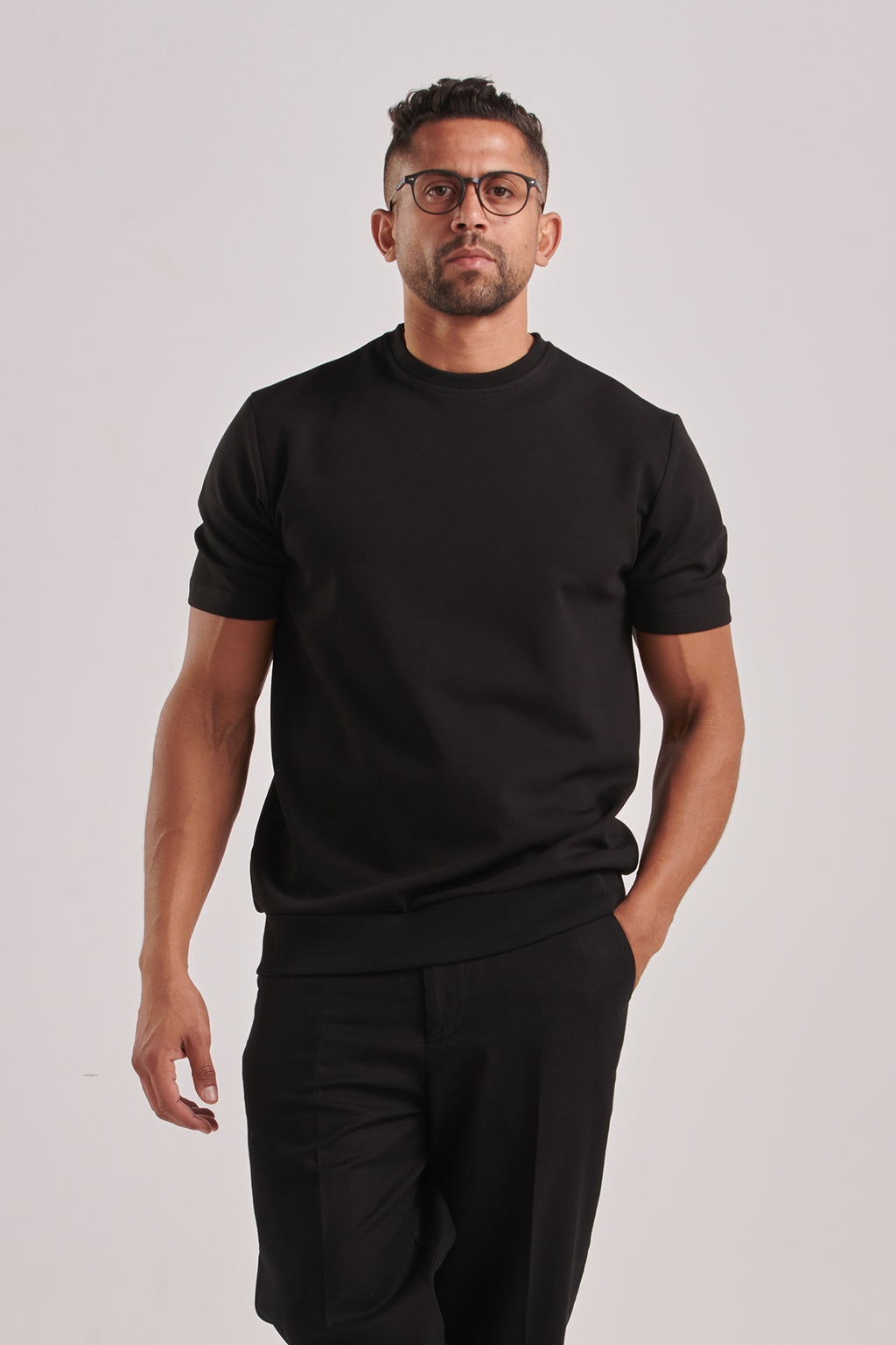 TAILORED TEE