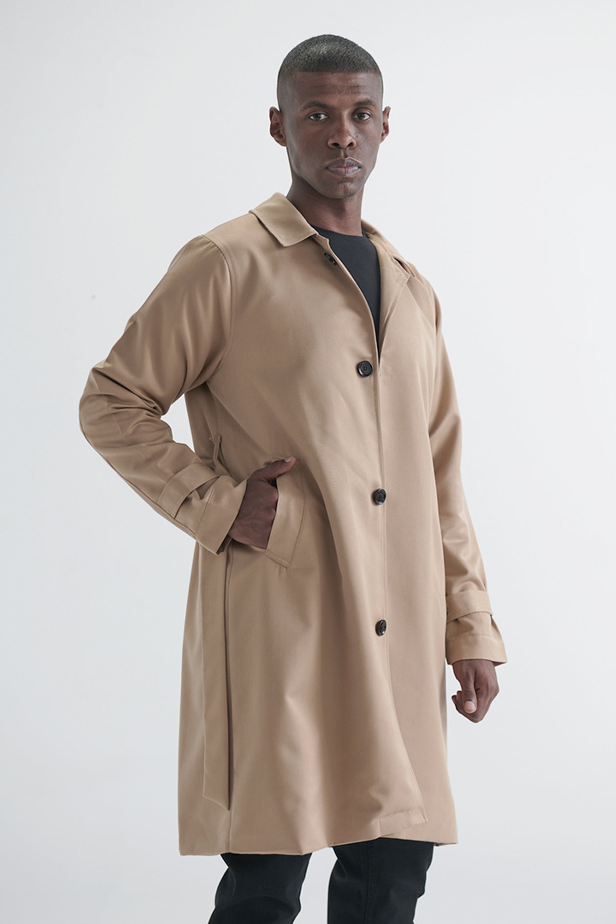 TRENCH COAT