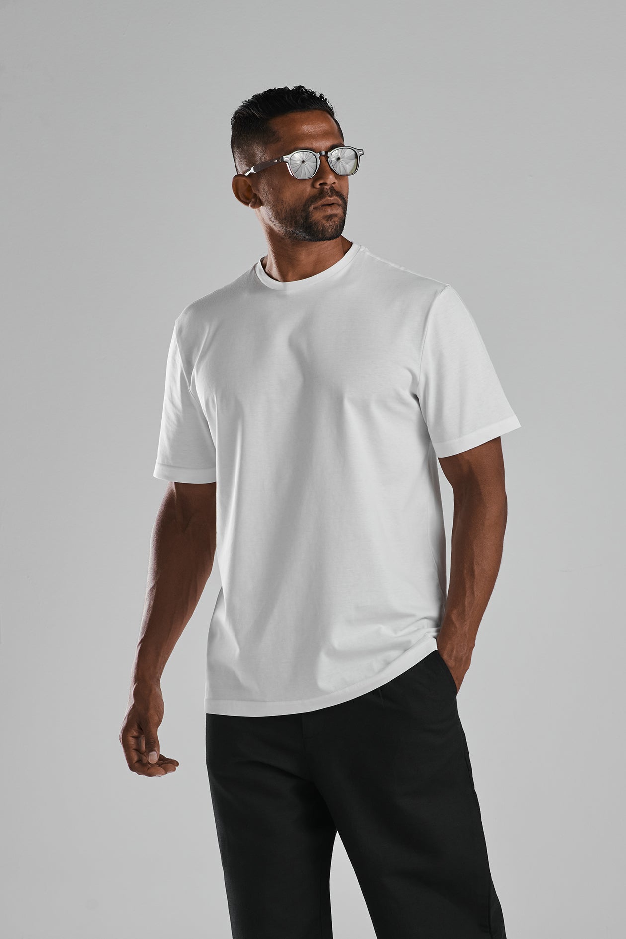 REGULAR TEE