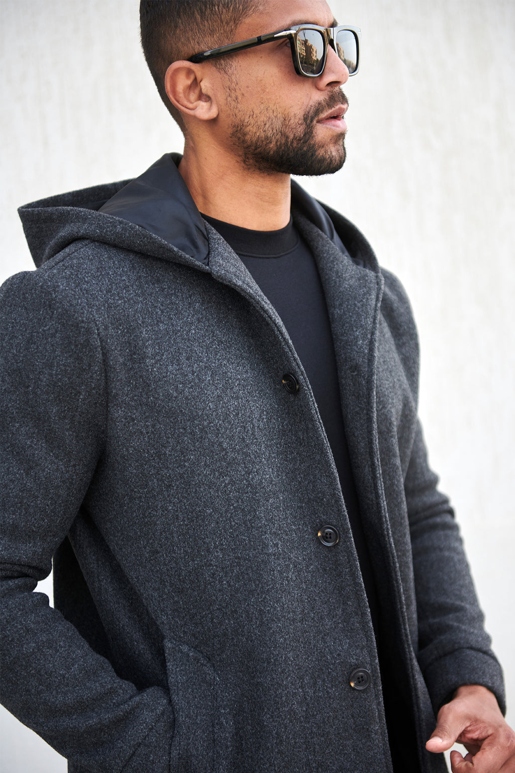 HOODED WOOL COAT