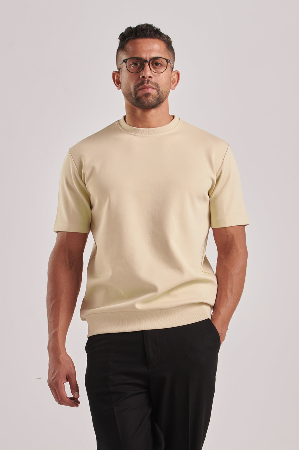 TAILORED TEE