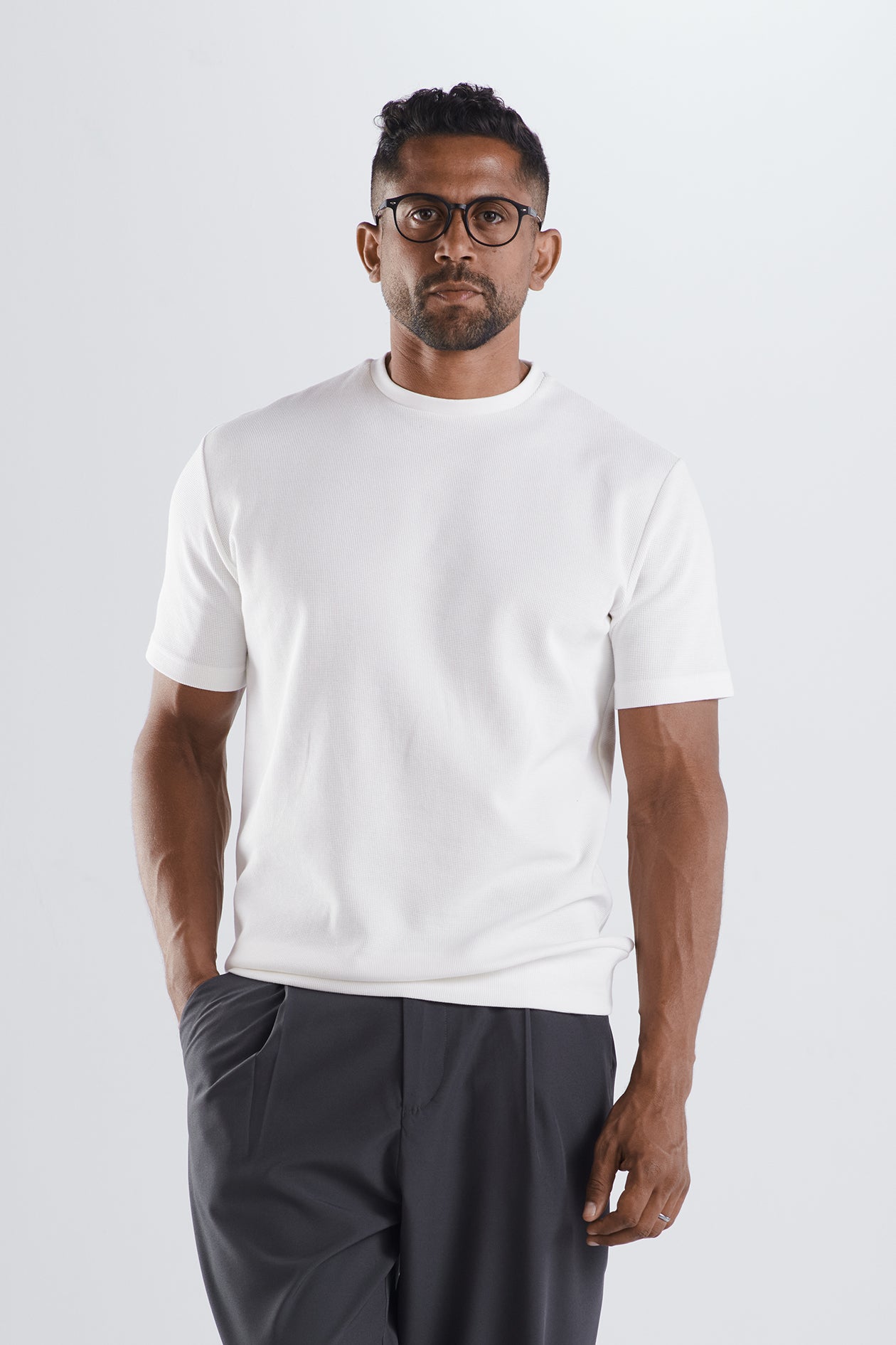 CREWNECK TEE