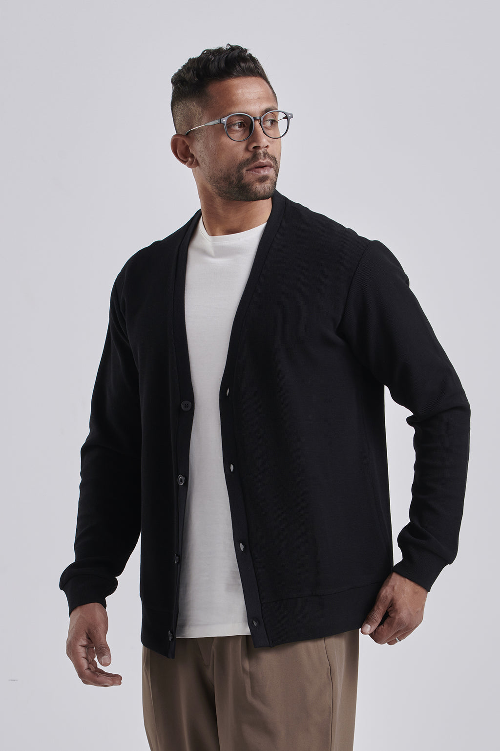V-NECK CARDIGAN