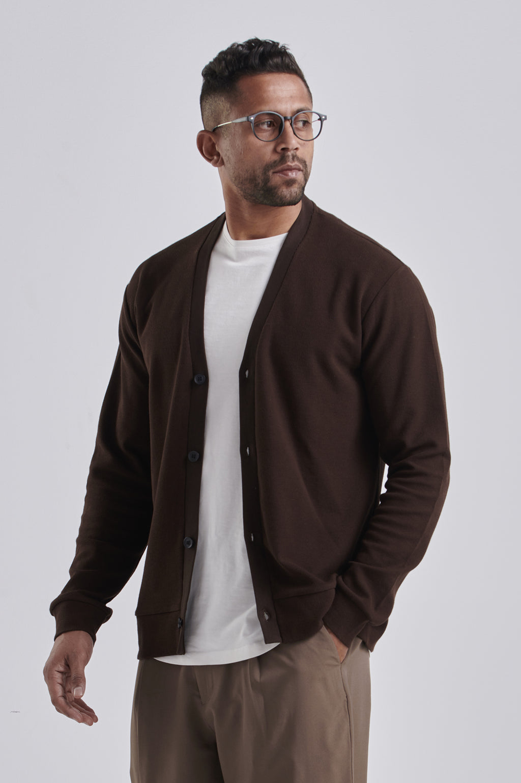 V-NECK CARDIGAN