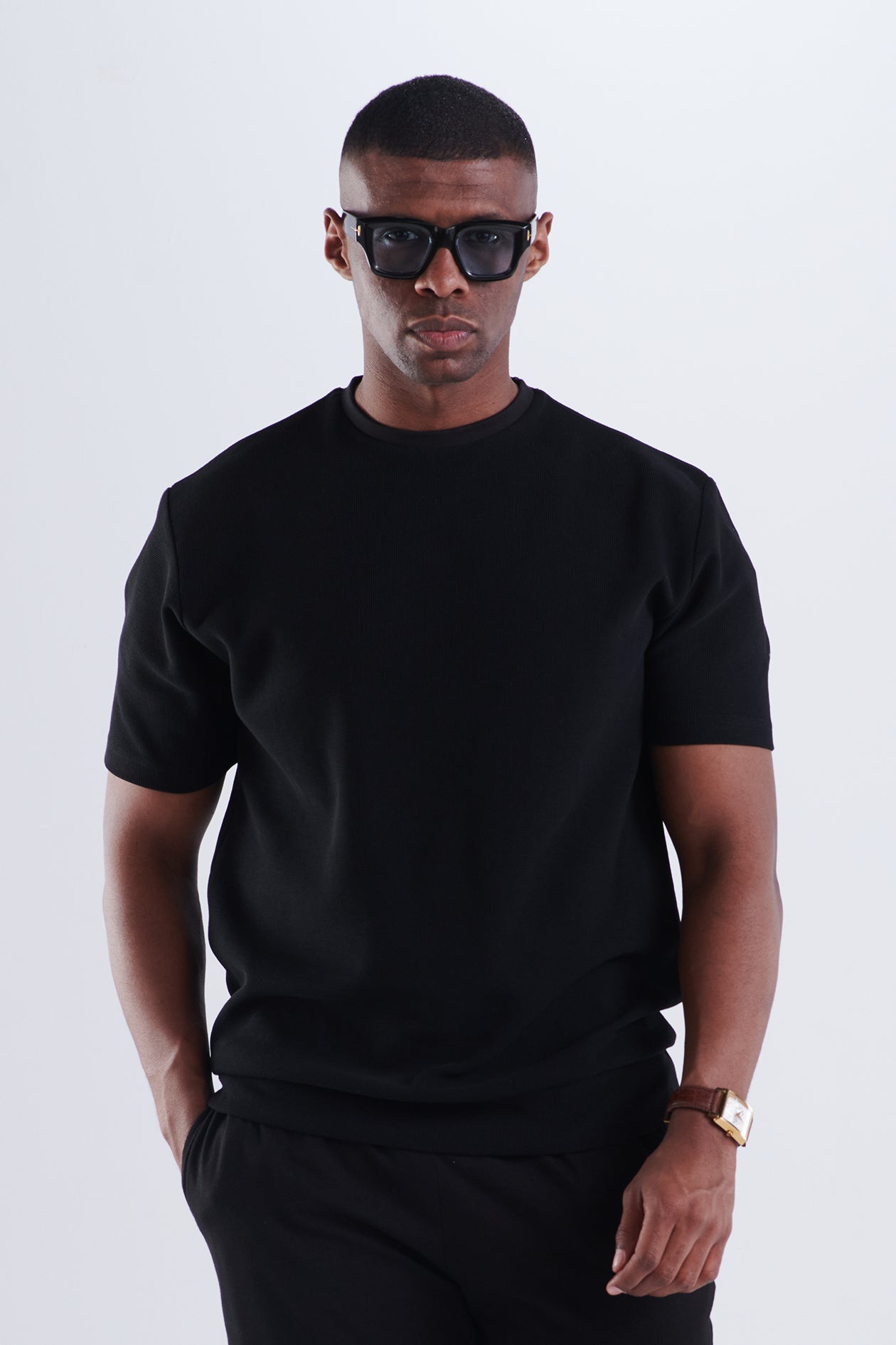 CREWNECK TEE