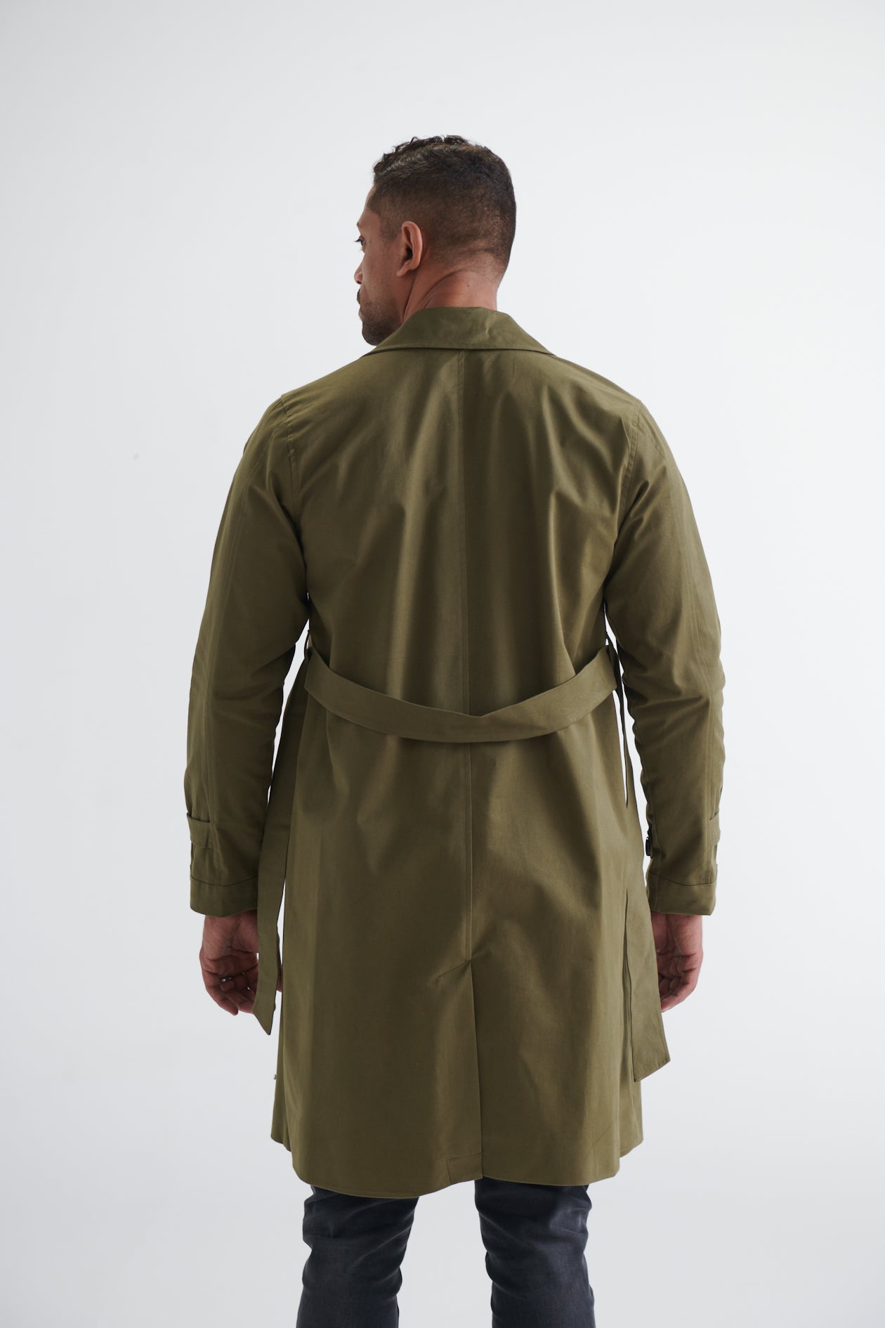 TRENCH COAT