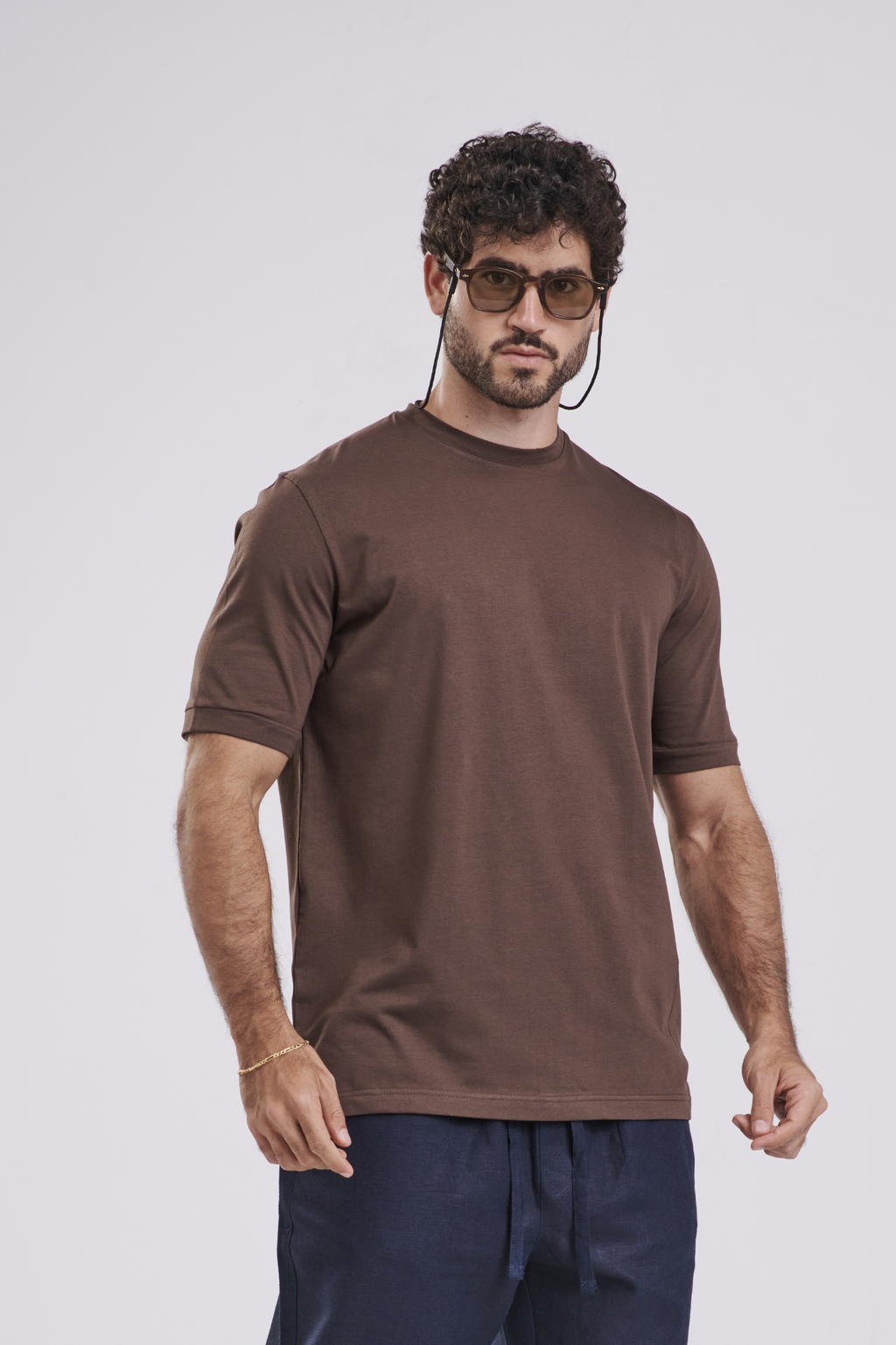 THE LIGHT FIT TEE