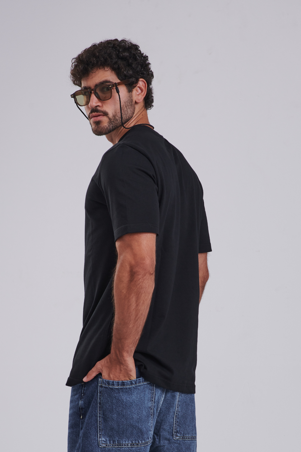 BASIC TEE