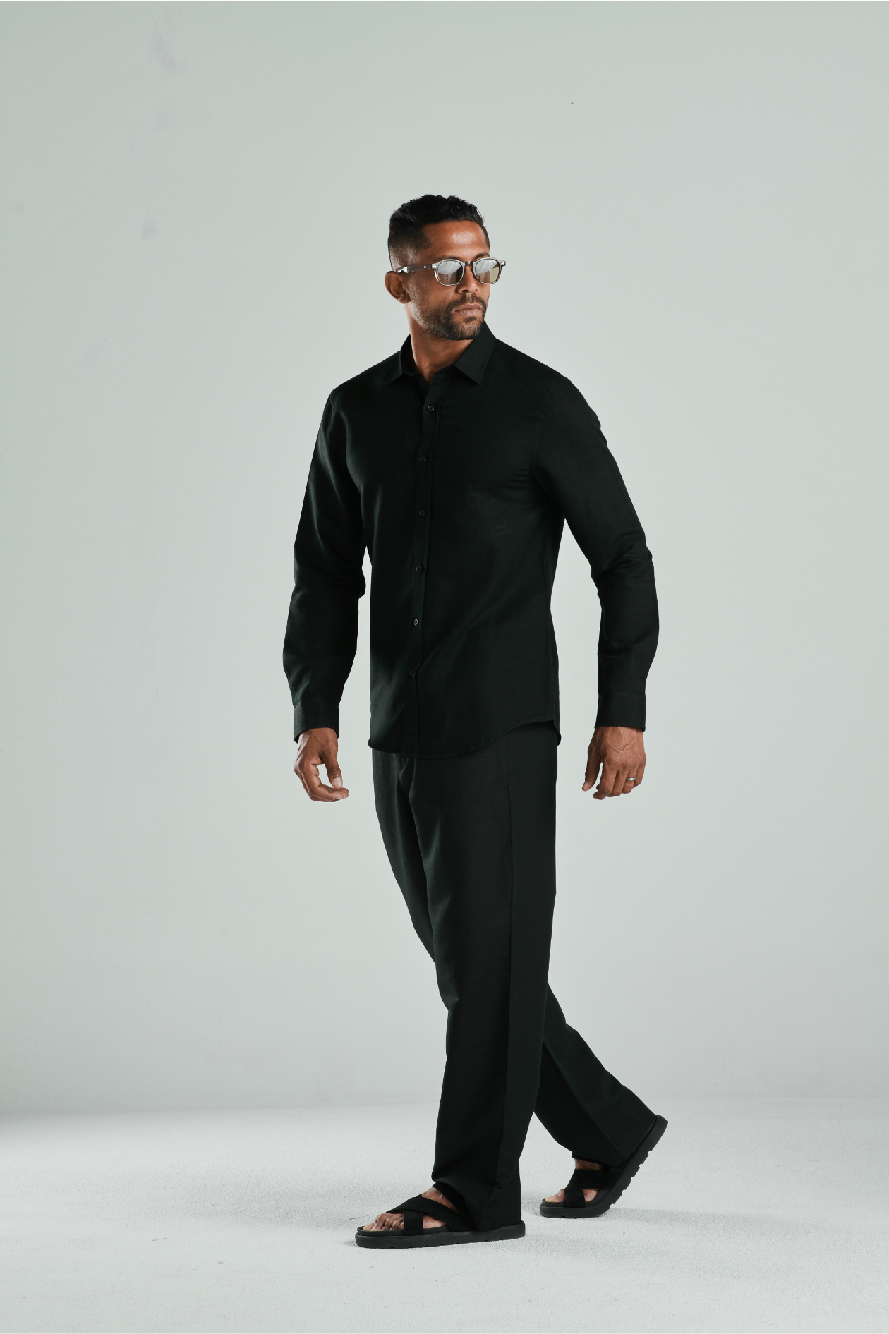 THE LINEN SET