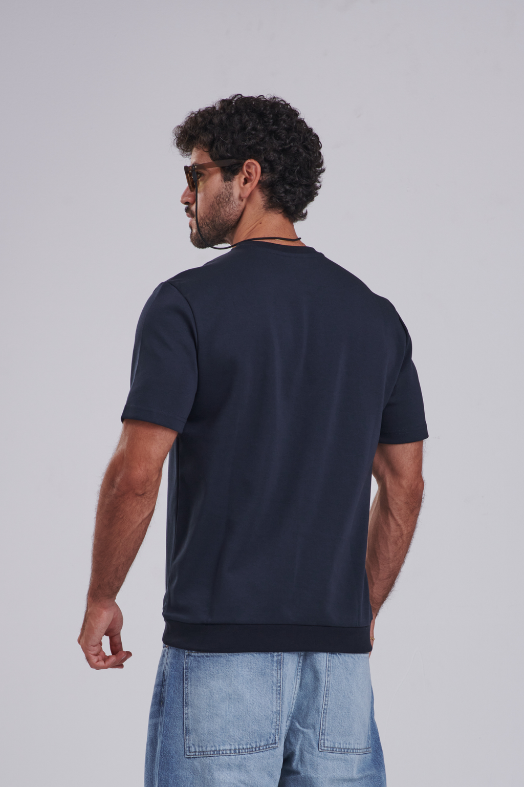 THE MODERN TAILORED TEE