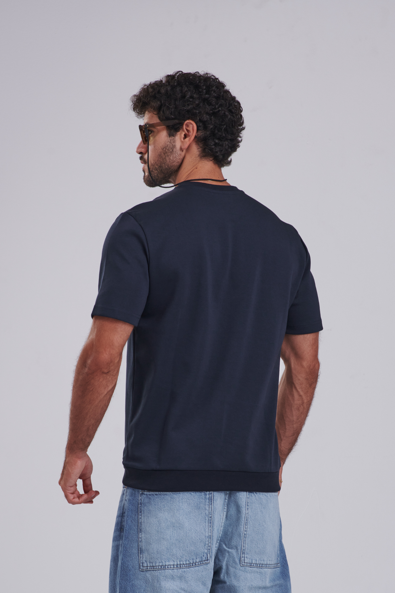 THE MODERN TAILORED TEE