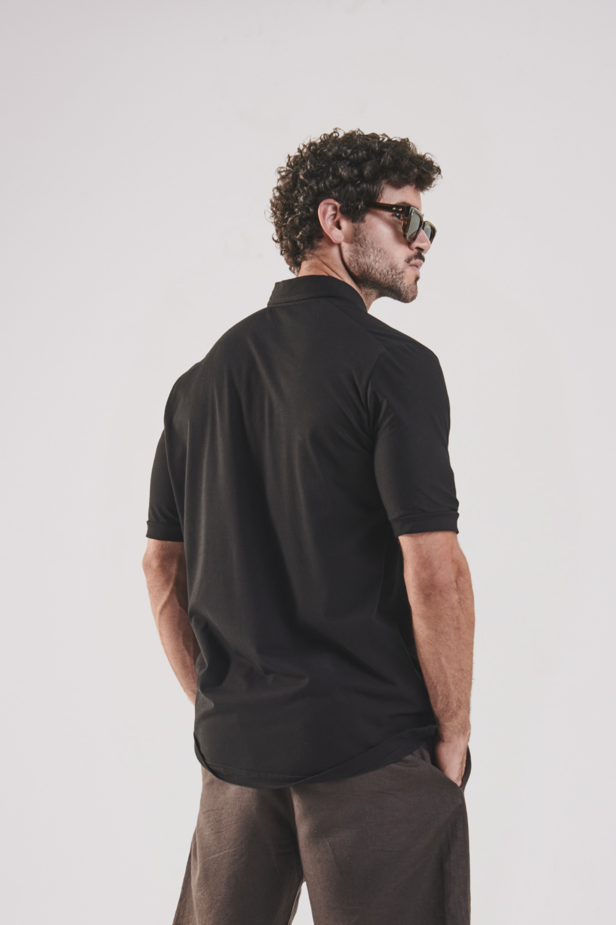 THE LIGHTWEIGHT POLO TEE